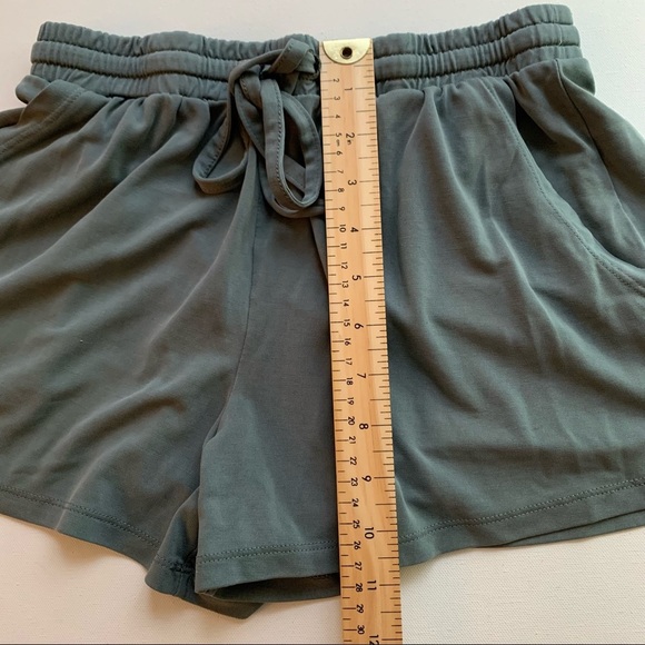 Aerie Shorts Flowy Sz XS - Picture 7 of 12
